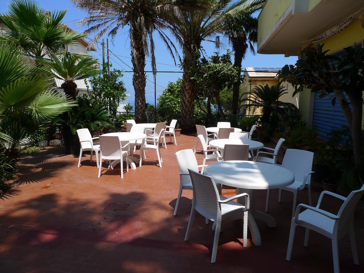 Hotel Alexander Santa Domenica  Ngoại thất bức ảnh