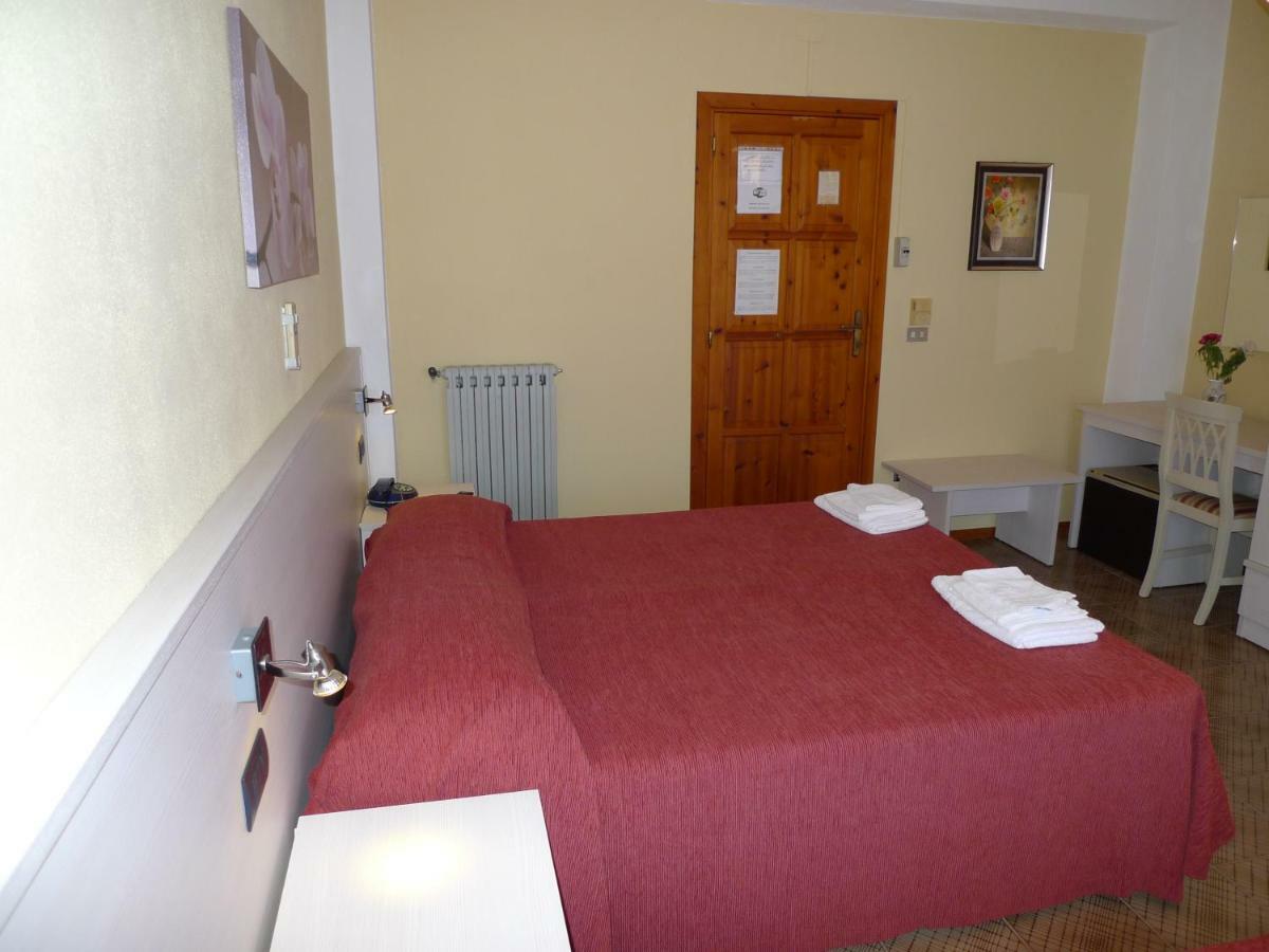 Hotel Alexander Santa Domenica  Ngoại thất bức ảnh