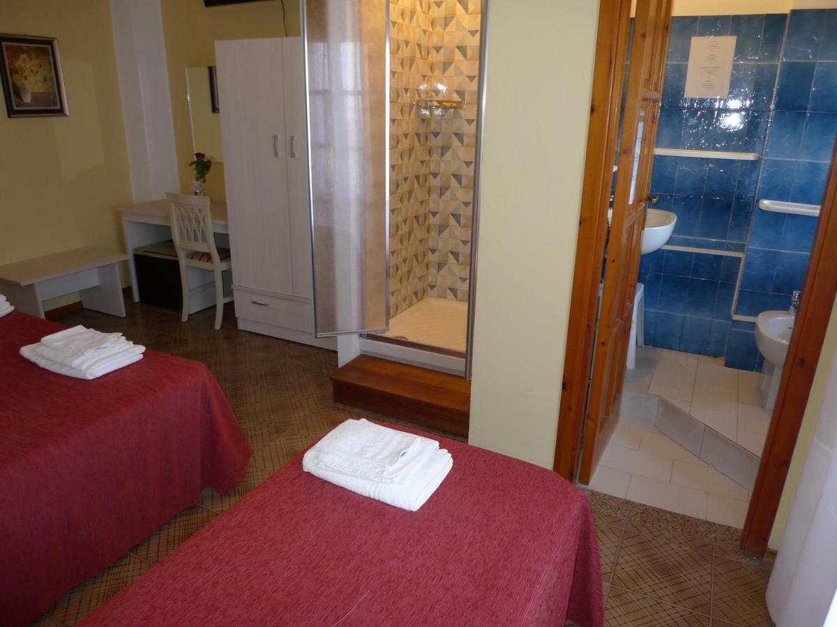 Hotel Alexander Santa Domenica  Ngoại thất bức ảnh