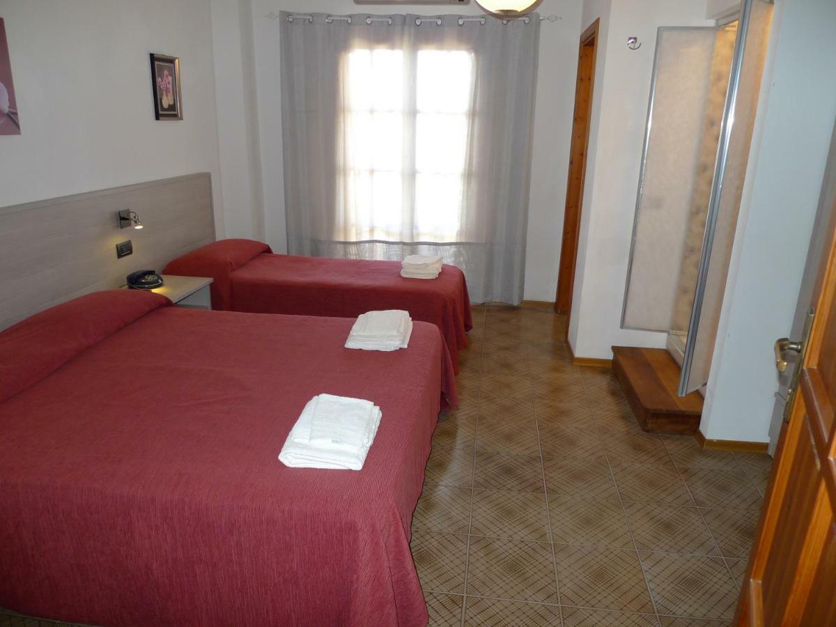Hotel Alexander Santa Domenica  Ngoại thất bức ảnh
